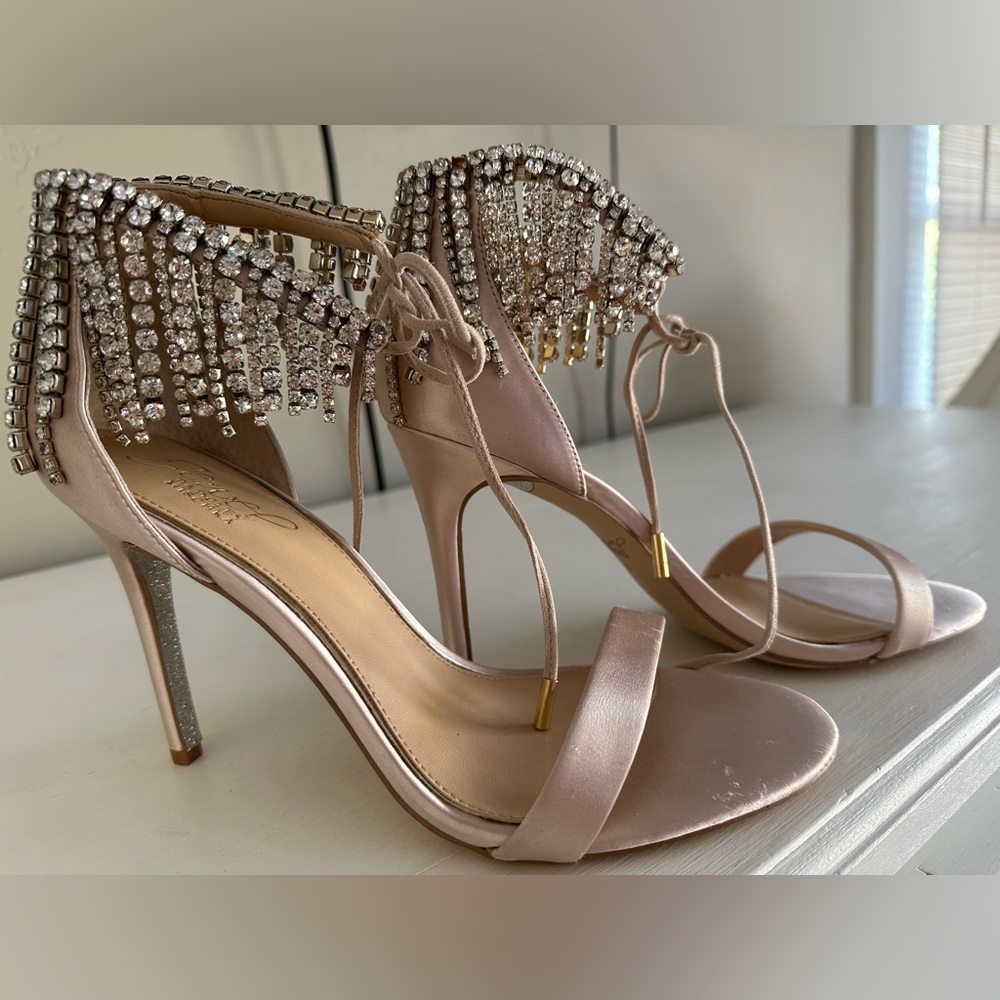 Badgley Mischka heels sz 8 NEW rose gold